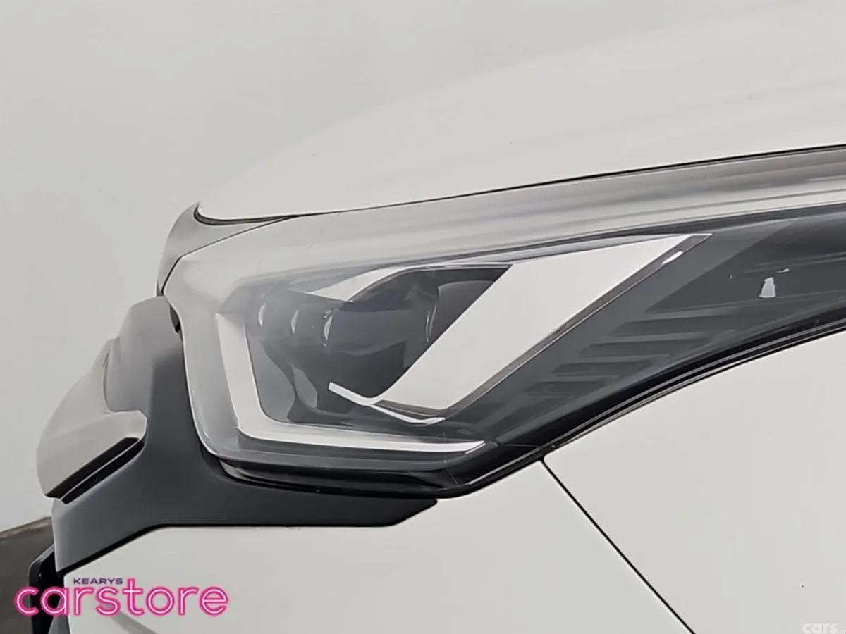 Toyota C-HR Hatchback, Petrol Hybrid, 2020, White