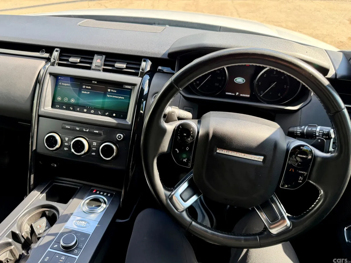 Land Rover Discovery SUV, Diesel, 2019, White