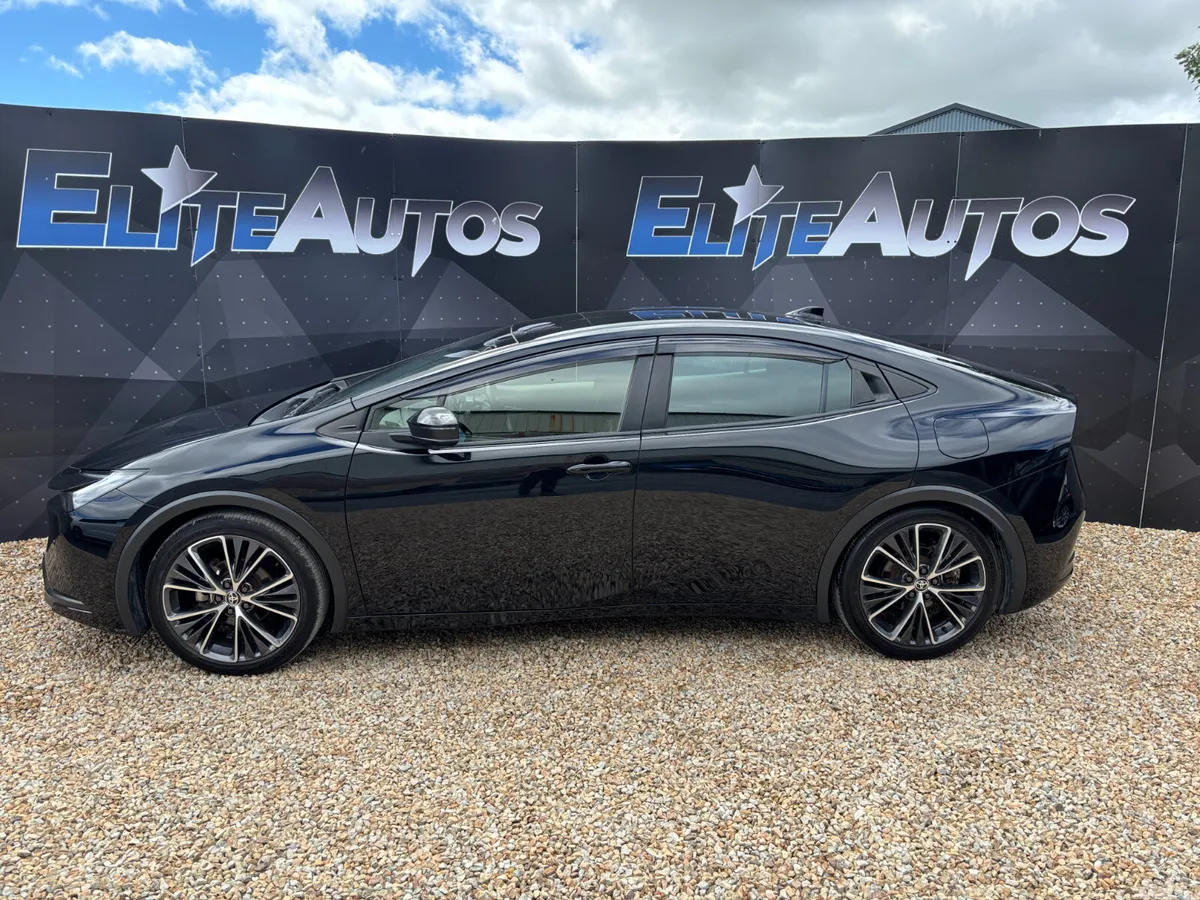 Toyota Prius Saloon, Petrol Hybrid, 2023, Black