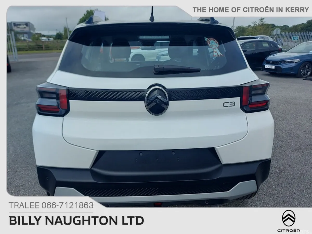 Citroen C3 Hatchback, Petrol, 2027, White