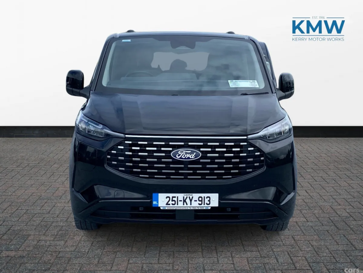 Ford Tourneo Custom MPV, Petrol Plug-in Hybrid, 2025, Black