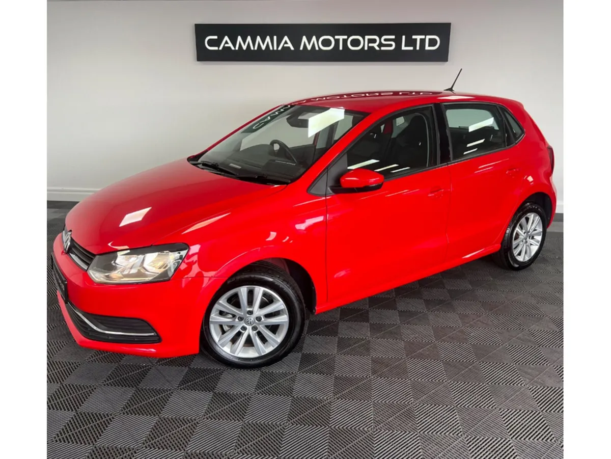 Volkswagen Polo Hatchback, Petrol, 2016, Red