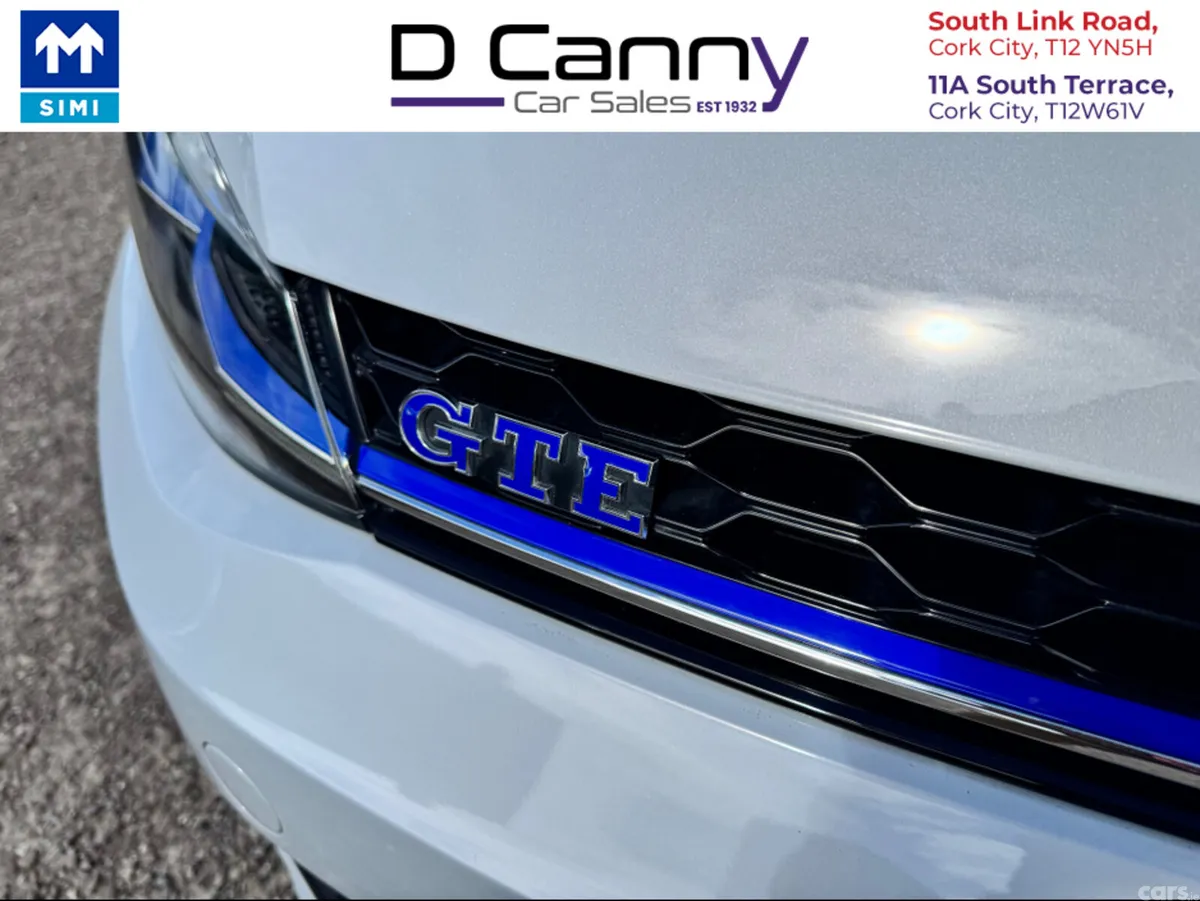 Volkswagen Golf Hatchback, Petrol Plug-in Hybrid, 2019, White
