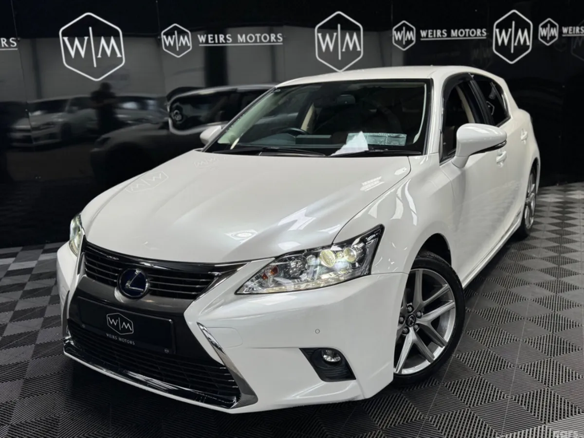 Lexus CT Hatchback, Petrol Hybrid, 2017, White