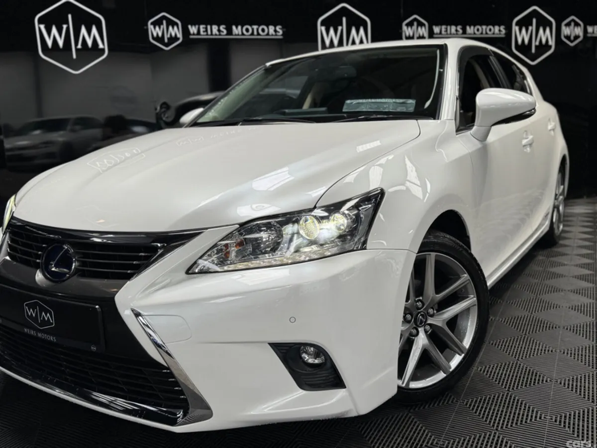 Lexus CT Hatchback, Petrol Hybrid, 2017, White