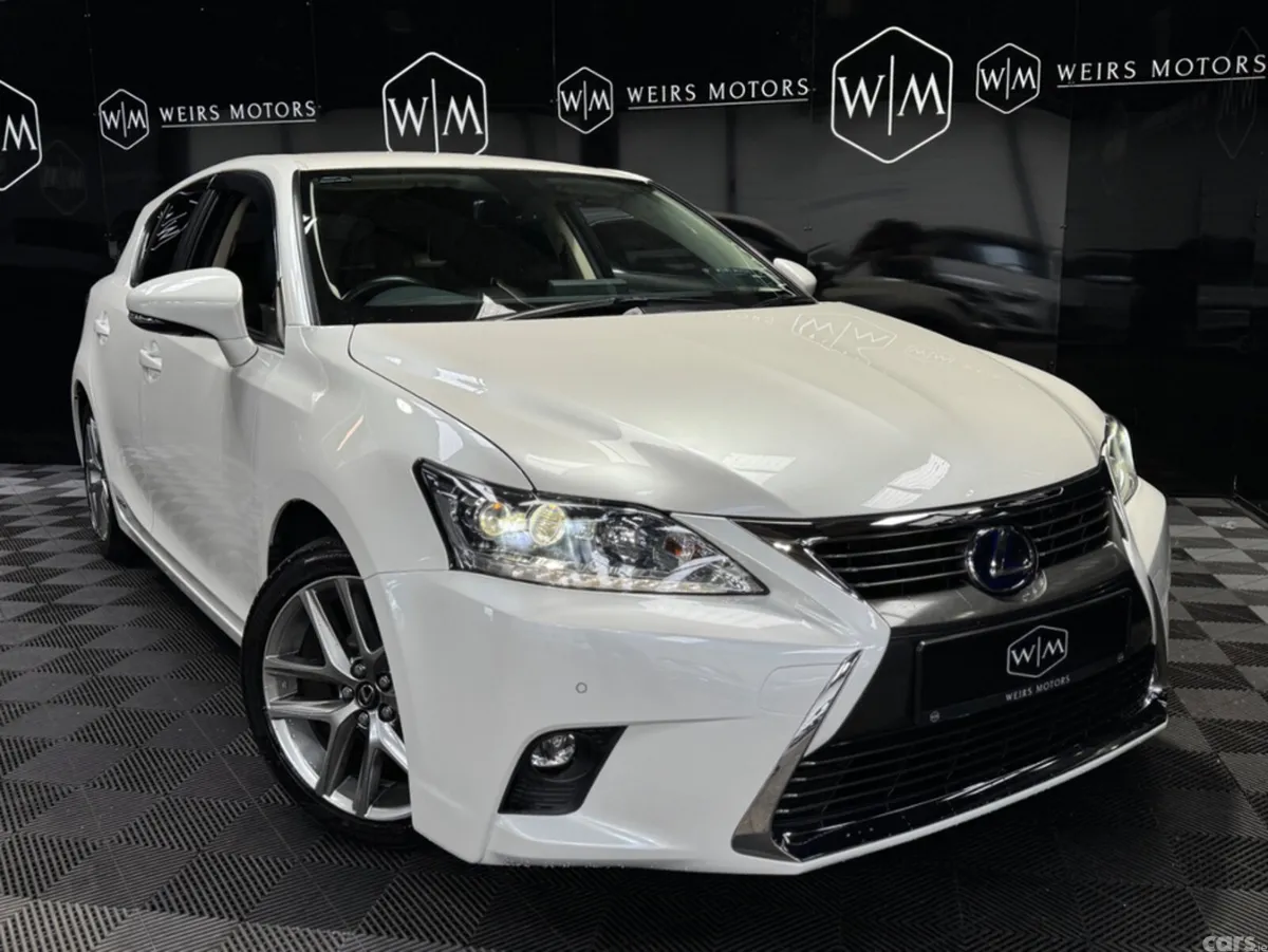 Lexus CT Hatchback, Petrol Hybrid, 2017, White
