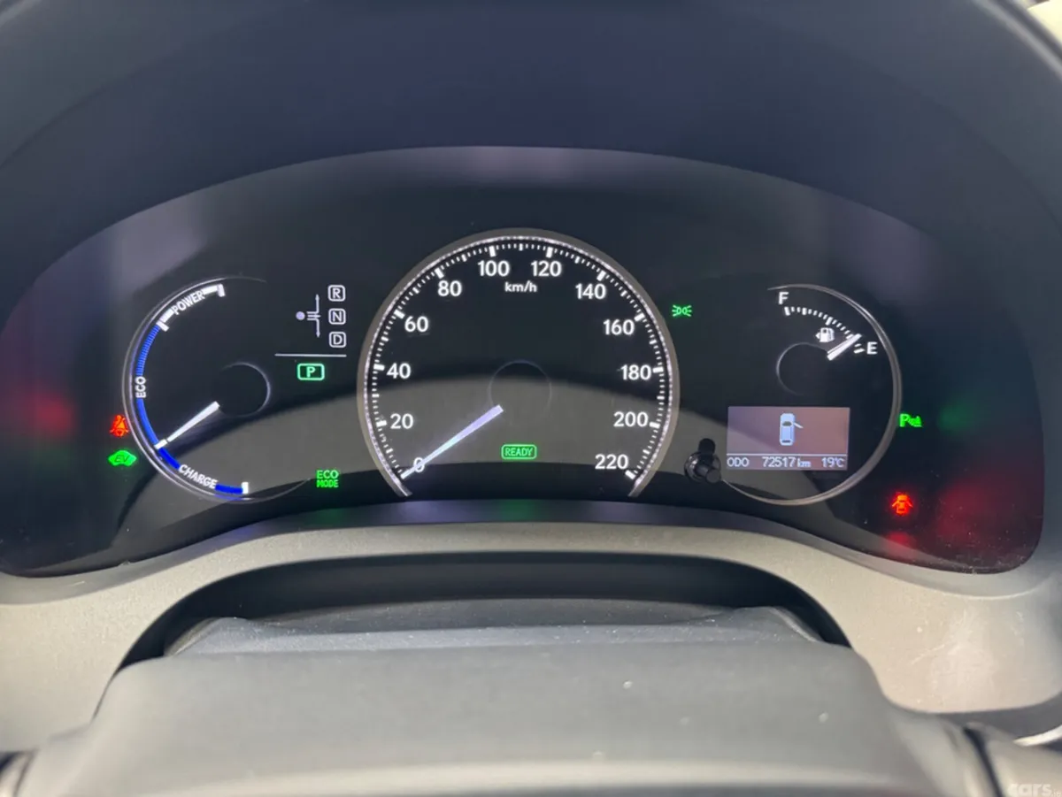 Lexus CT Hatchback, Petrol Hybrid, 2017, White
