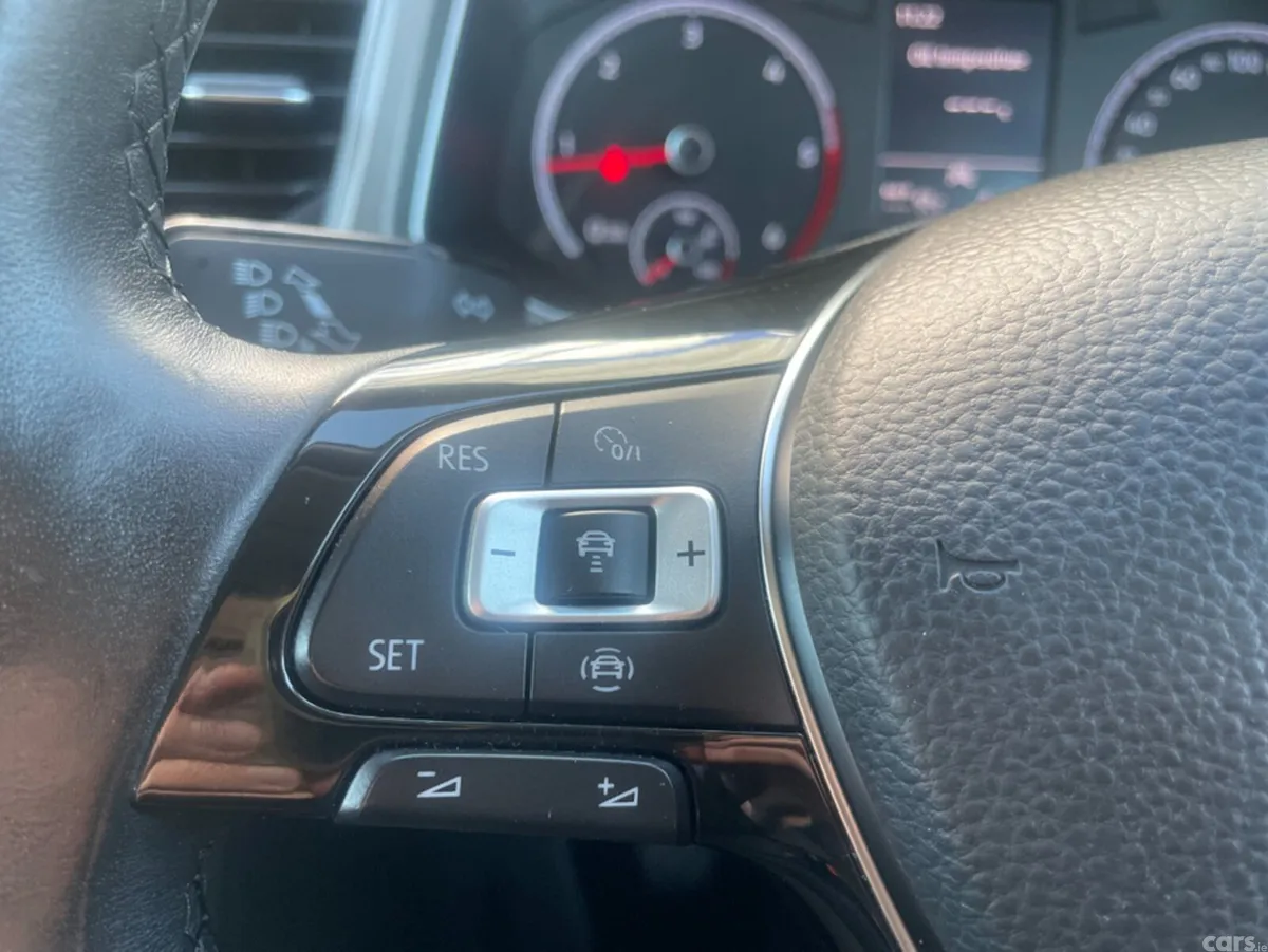 Volkswagen T-Roc SUV, Diesel, 2020, Grey