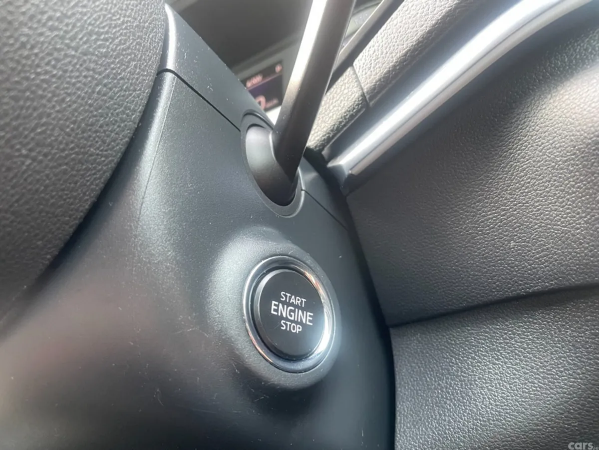 Skoda Karoq SUV, Diesel, 2020, Grey