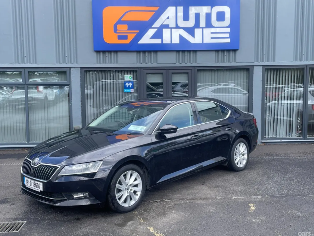 Skoda Superb Hatchback, Diesel, 2019, Black