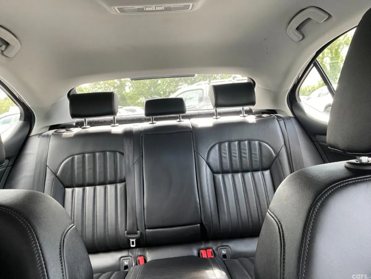 Skoda Superb Hatchback, Diesel, 2019, Black