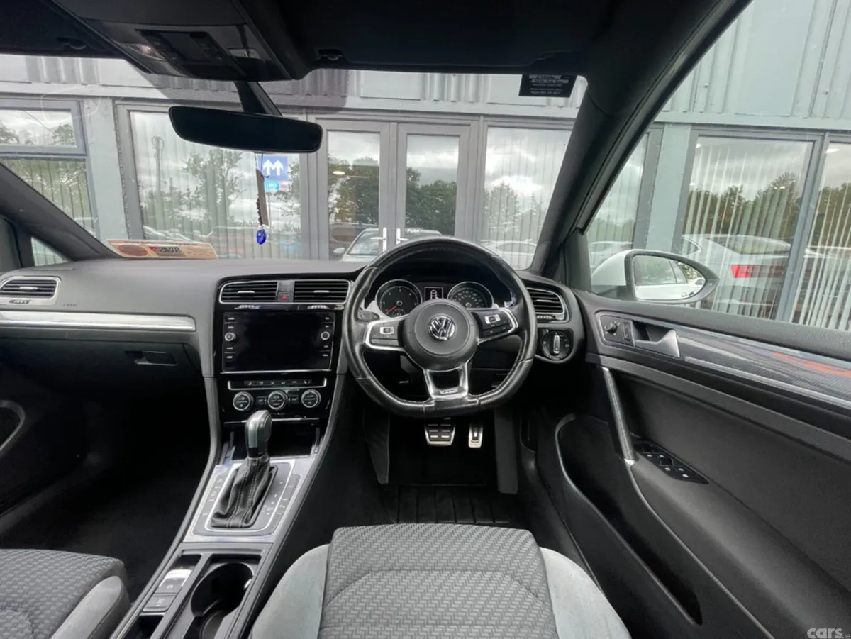 Volkswagen Golf Hatchback, Diesel, 2020, White