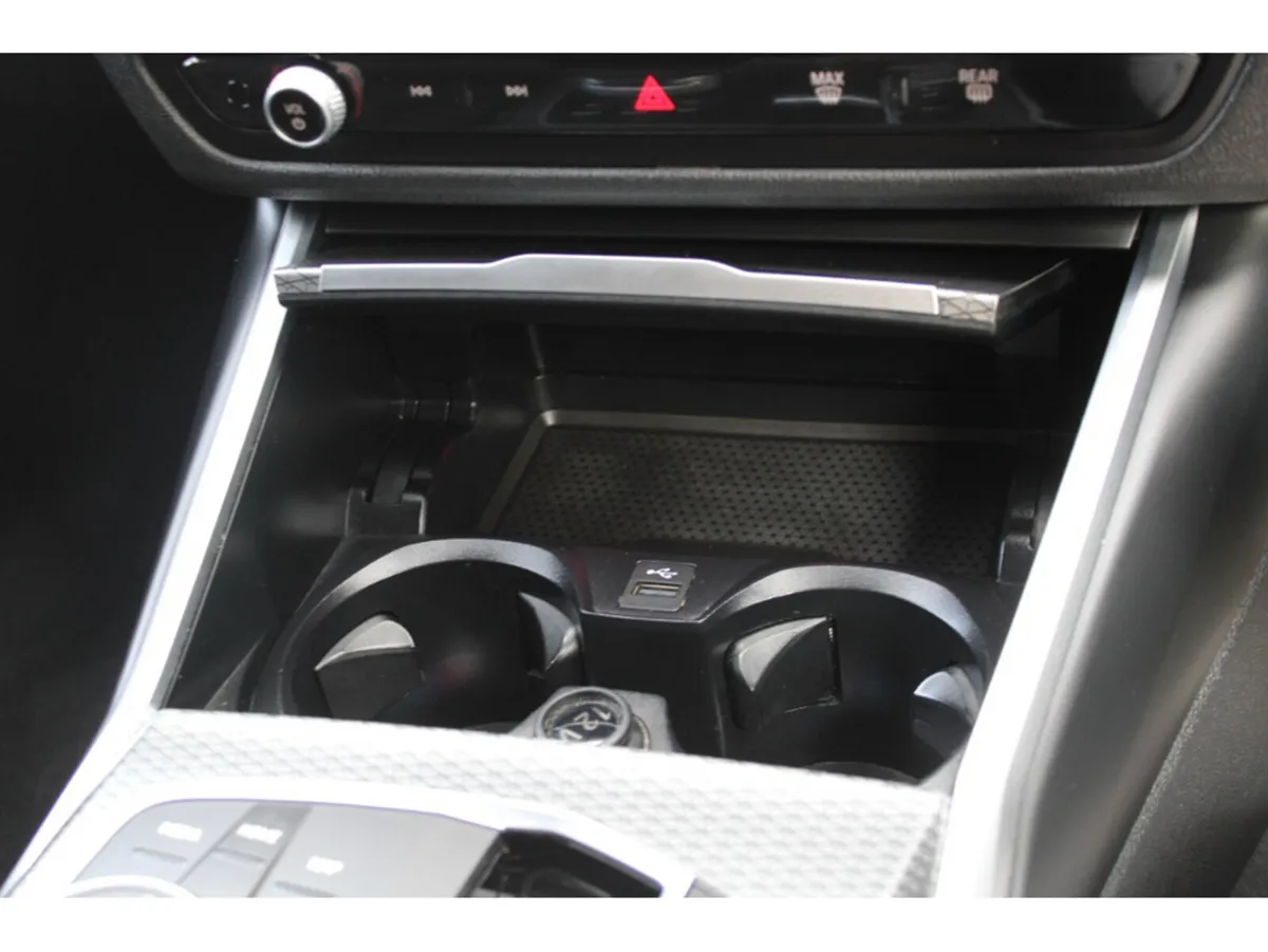 BMW 3-Series Estate, Petrol Plug-in Hybrid, 2022, Grey