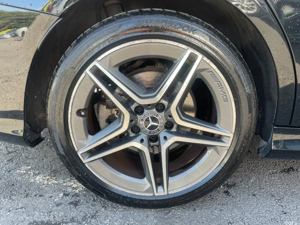 Mercedes-Benz C-Class Saloon, Petrol Hybrid, 2019, Black