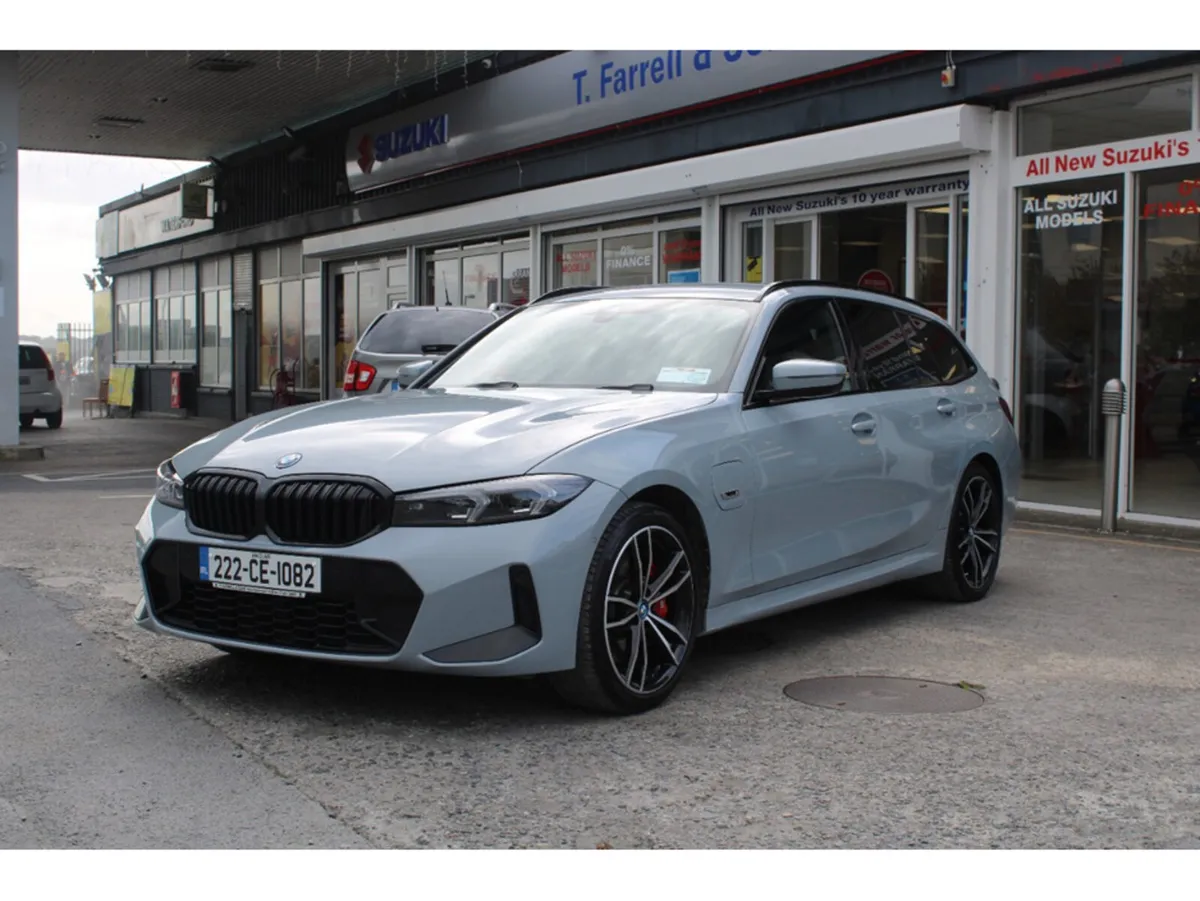 BMW 3-Series Estate, Petrol Plug-in Hybrid, 2022, Grey