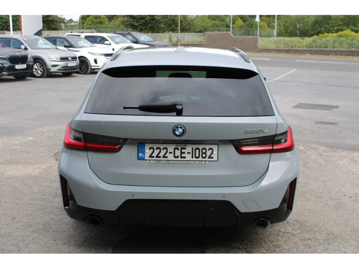 BMW 3-Series Estate, Petrol Plug-in Hybrid, 2022, Grey