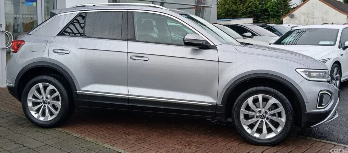 Volkswagen T-Roc SUV, Diesel, 2023, Silver