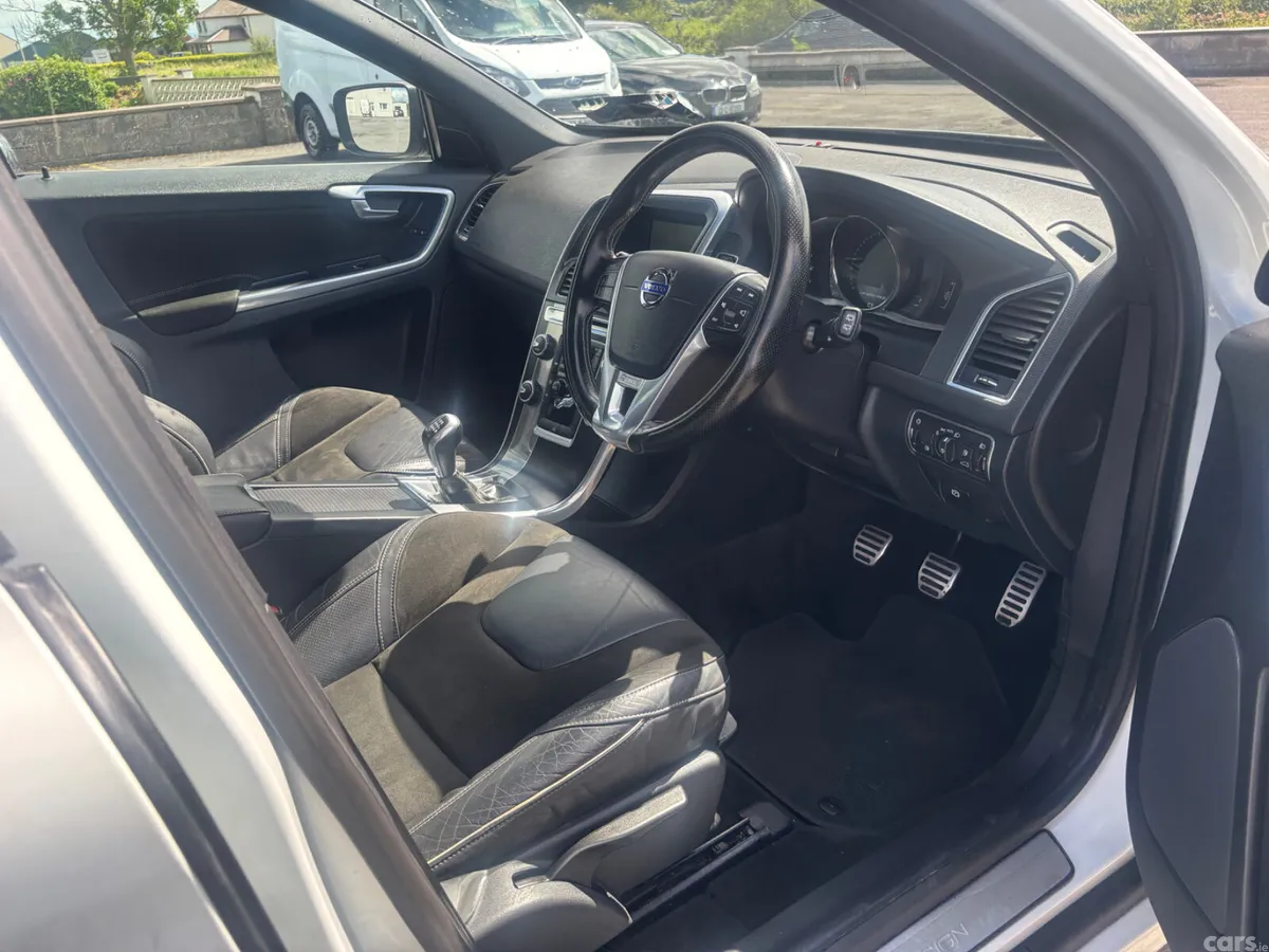 Volvo XC60 SUV, Diesel, 2015, White