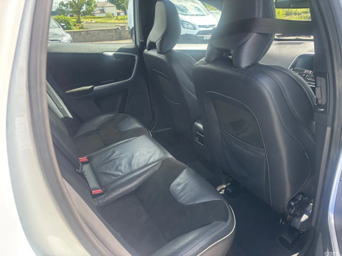 Volvo XC60 SUV, Diesel, 2015, White