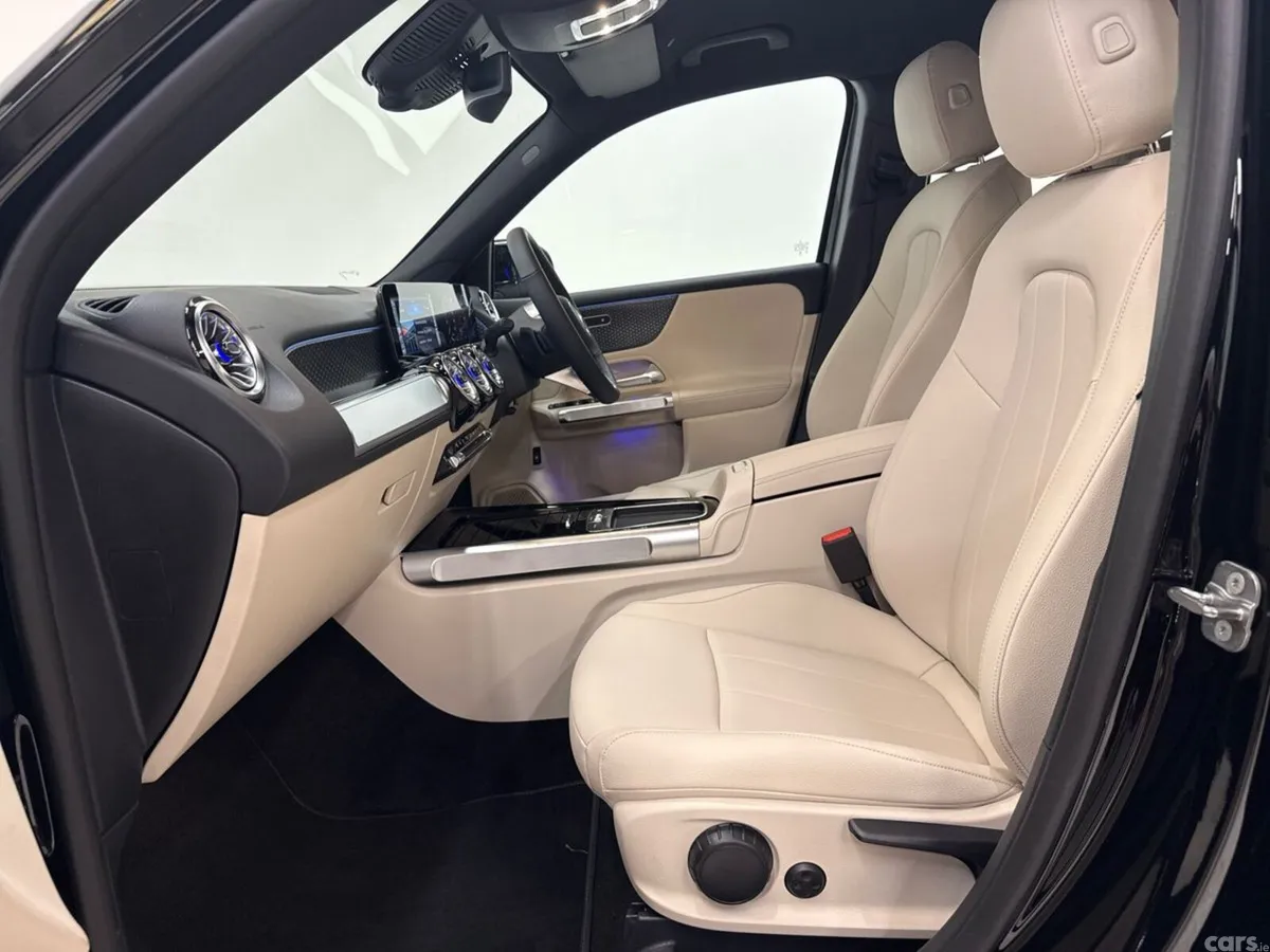 Mercedes-Benz GLB SUV, Petrol, 2026, Black