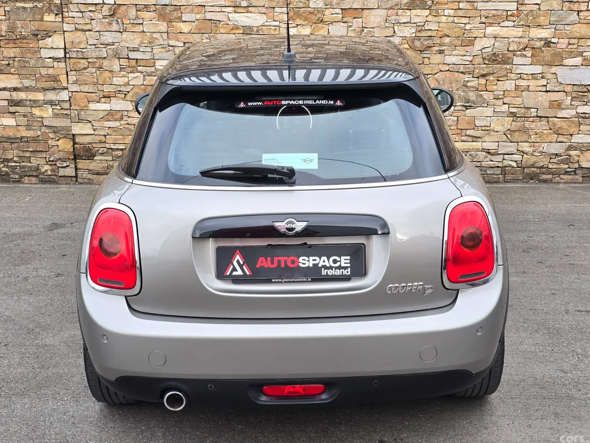 Mini Cooper Hatchback, Diesel, 2018, Grey