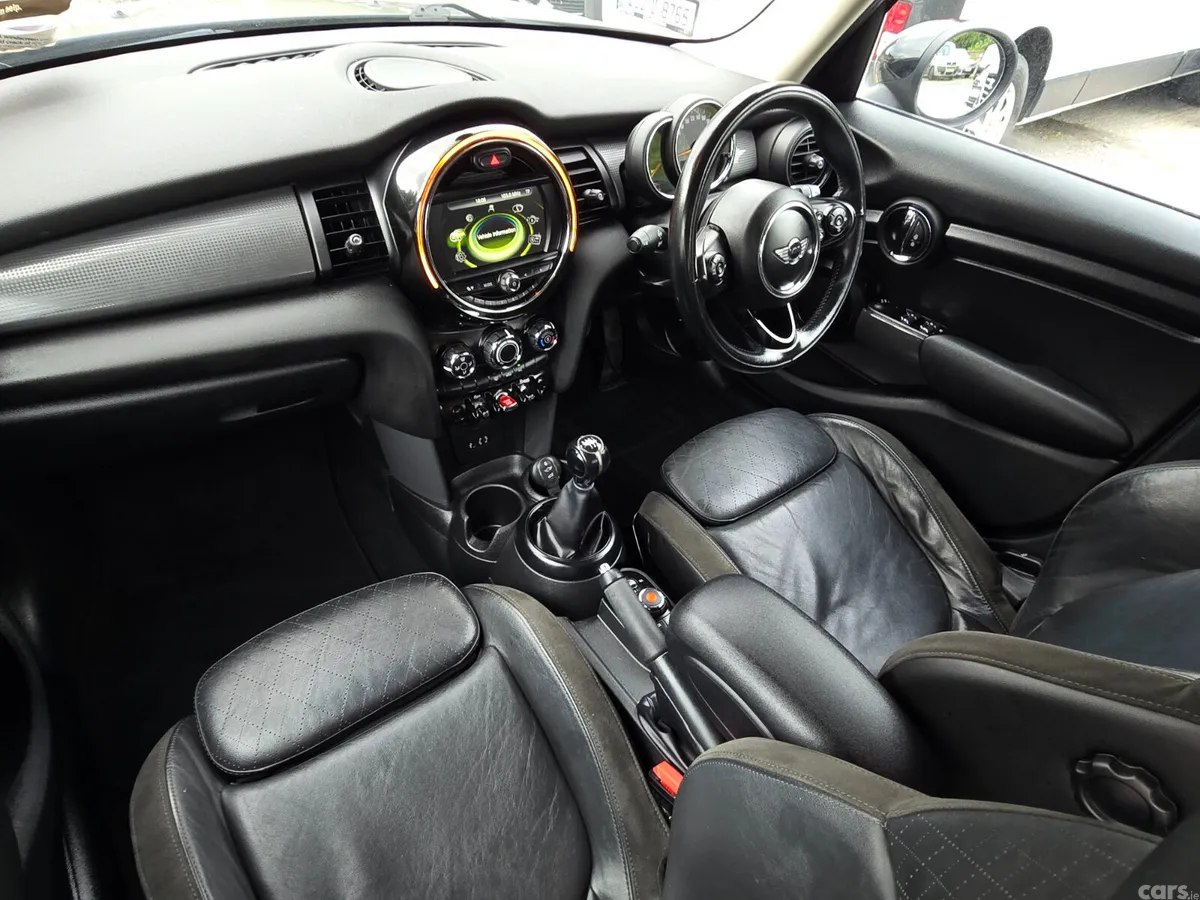 Mini Cooper Hatchback, Diesel, 2018, Grey
