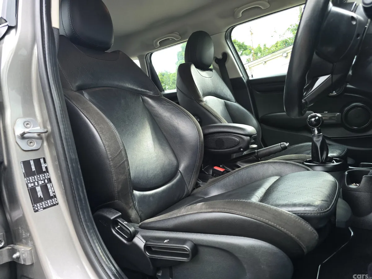 Mini Cooper Hatchback, Diesel, 2018, Grey