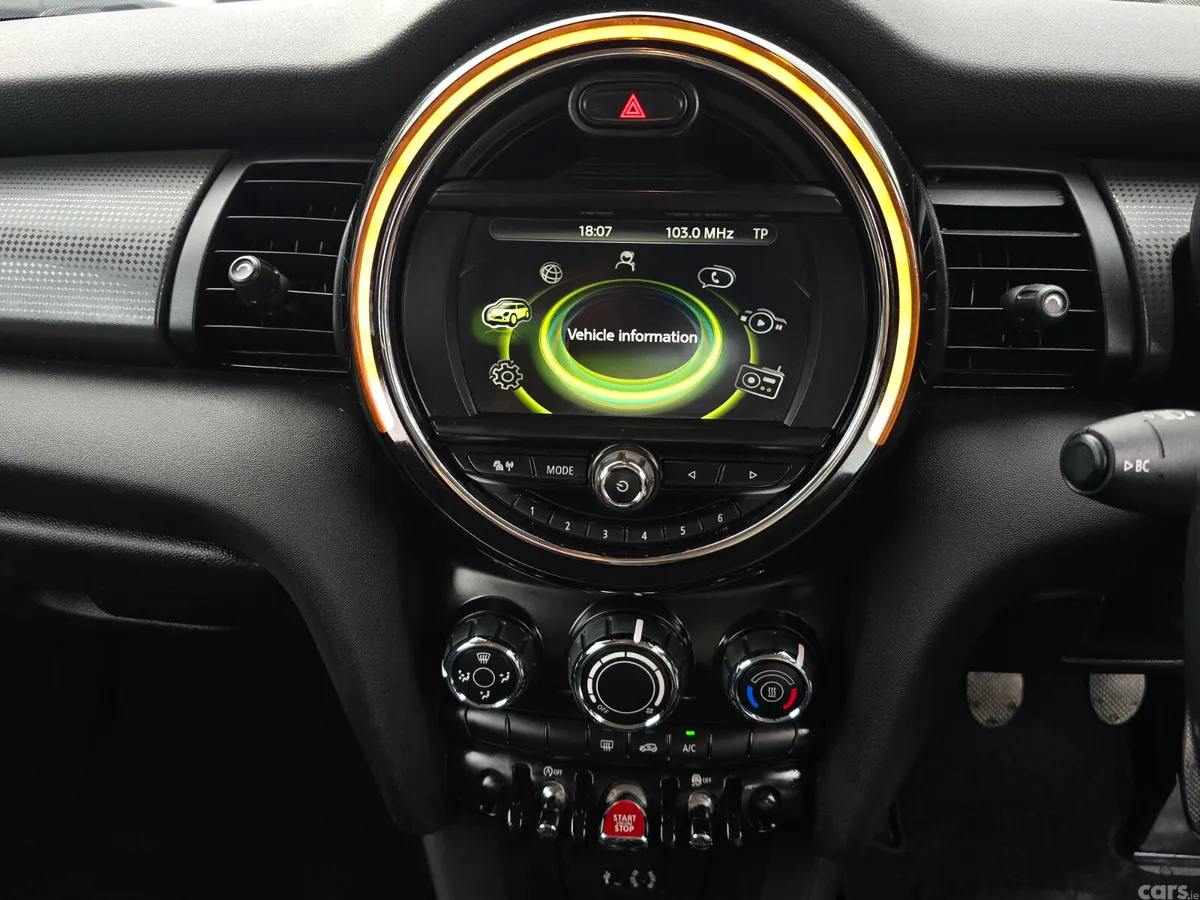 Mini Cooper Hatchback, Diesel, 2018, Grey