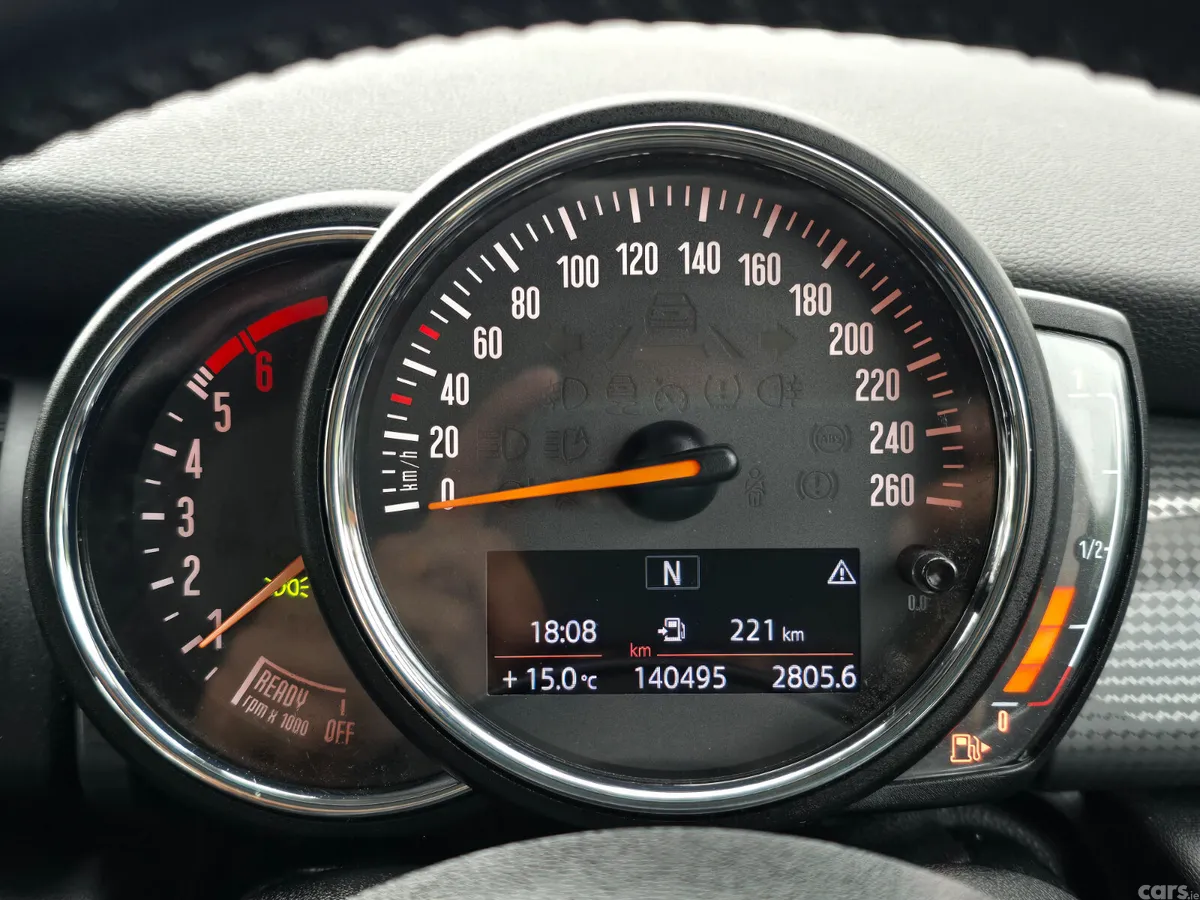 Mini Cooper Hatchback, Diesel, 2018, Grey