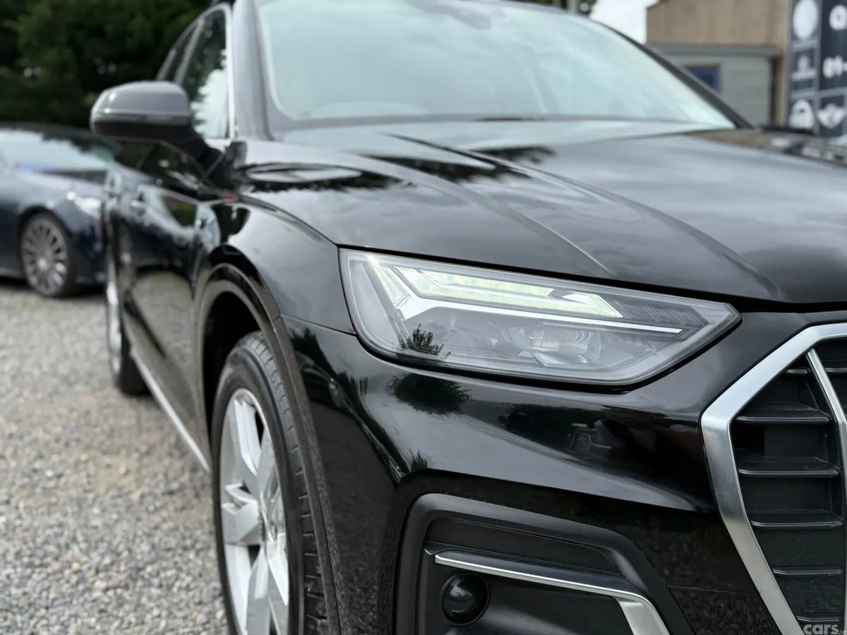 Audi Q5 SUV, Diesel, 2023, Black