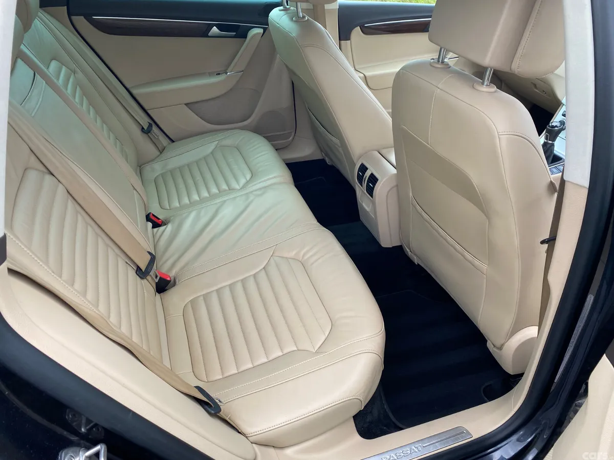 Volkswagen Passat Estate, Diesel, 2014, Black