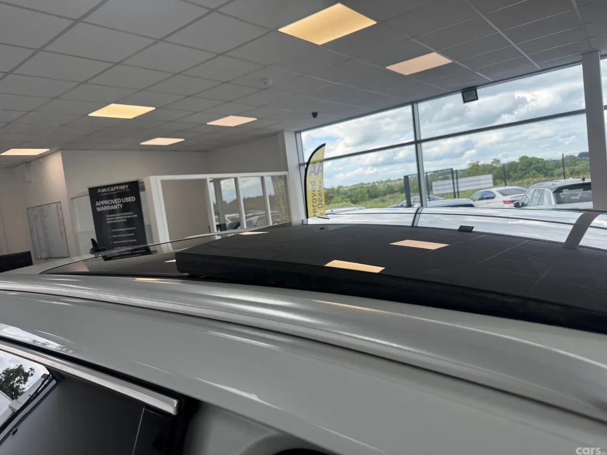 Volkswagen Passat Estate, Diesel, 2019, White