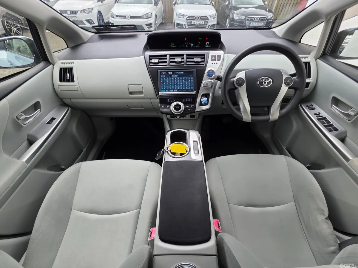 Toyota Prius MPV, Petrol Hybrid, 2013, Blue