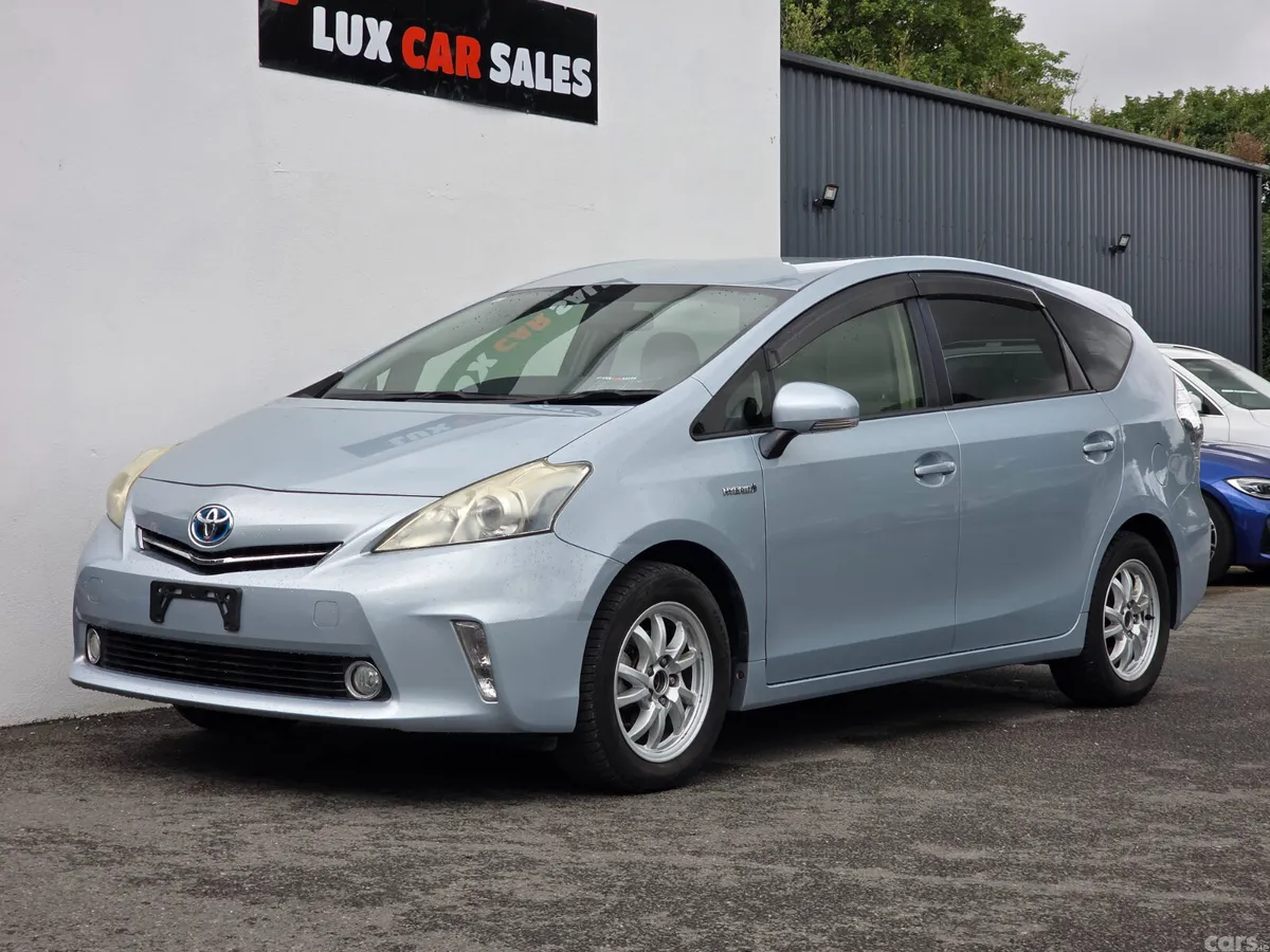 Toyota Prius MPV, Petrol Hybrid, 2013, Blue