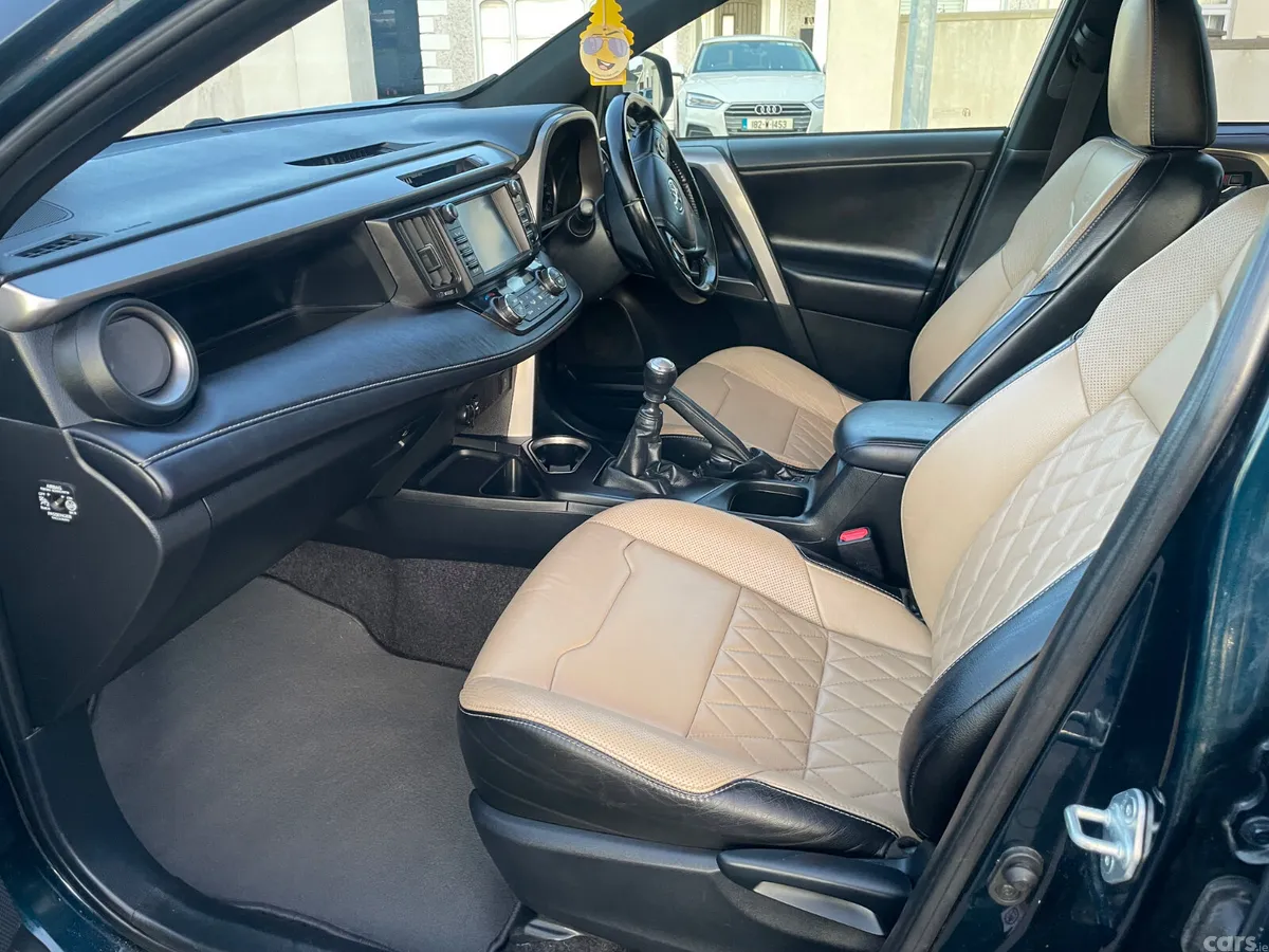 Toyota RAV4 SUV, Diesel, 2018, Black