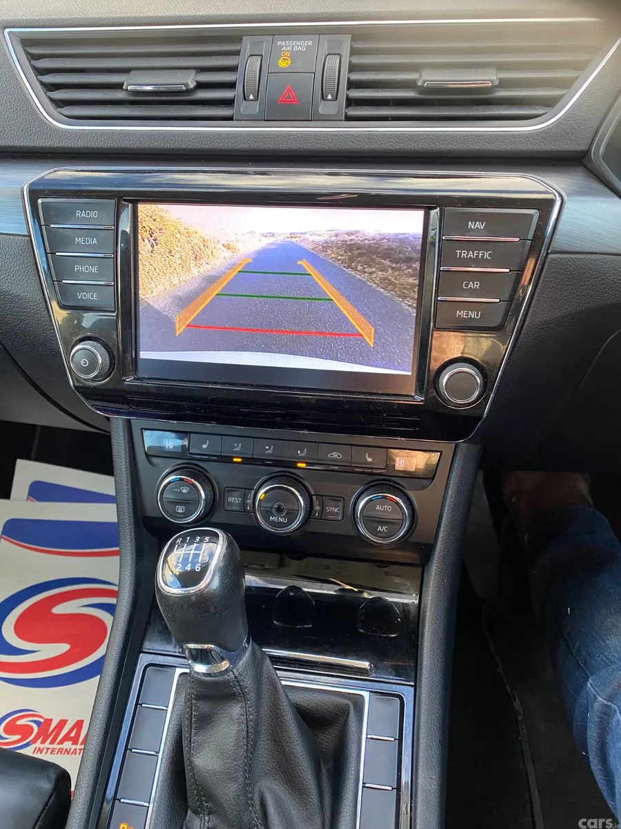 Skoda Superb Saloon, Diesel, 2017, Grey