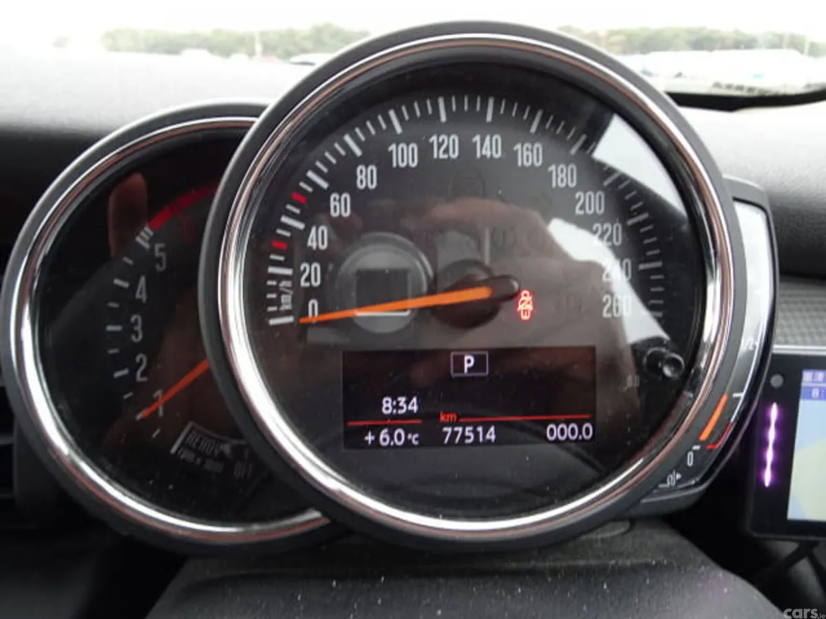 Mini Cooper Hatchback, Diesel, 2019, Red
