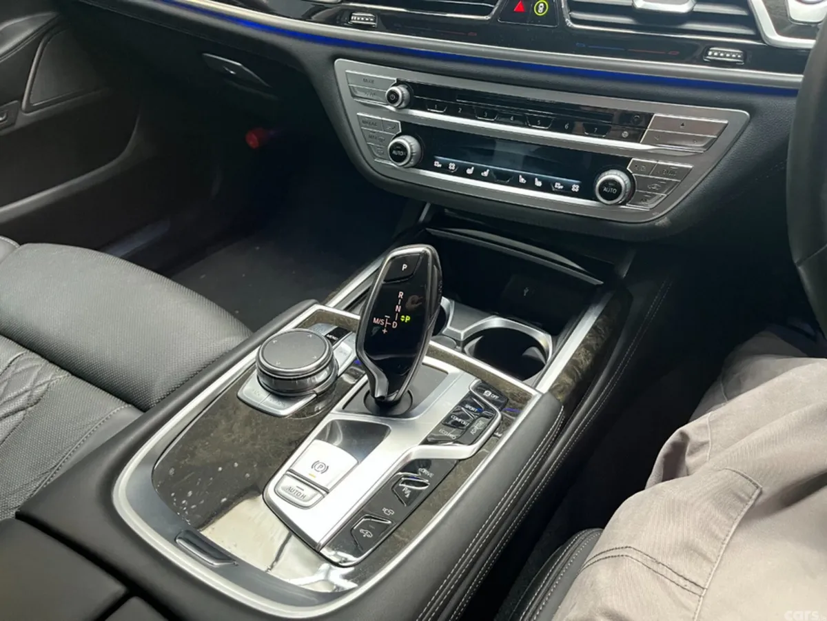BMW 7-Series Saloon, Petrol Plug-in Hybrid, 2018, White