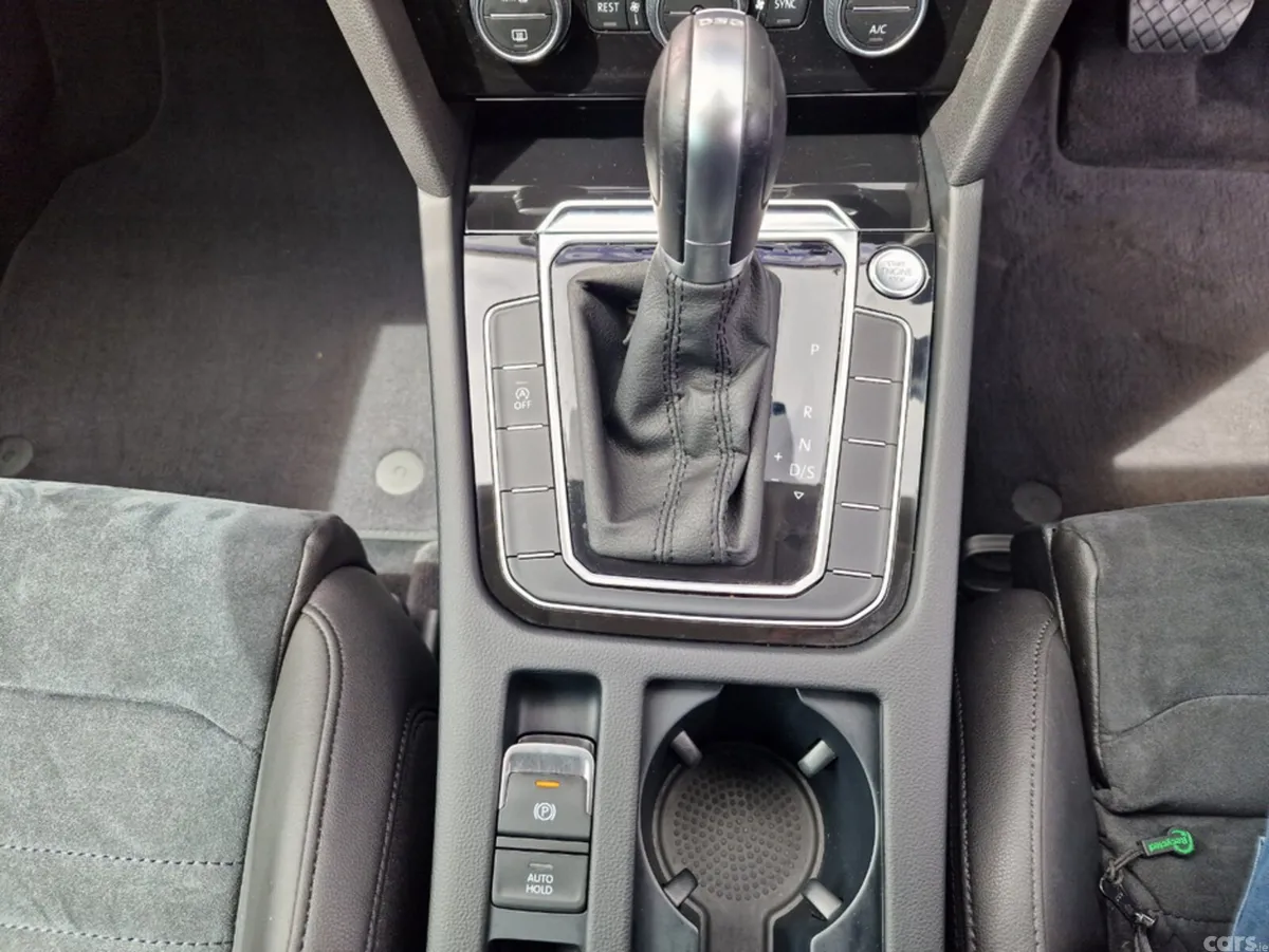 Volkswagen Passat Estate, Diesel, 2019, Black