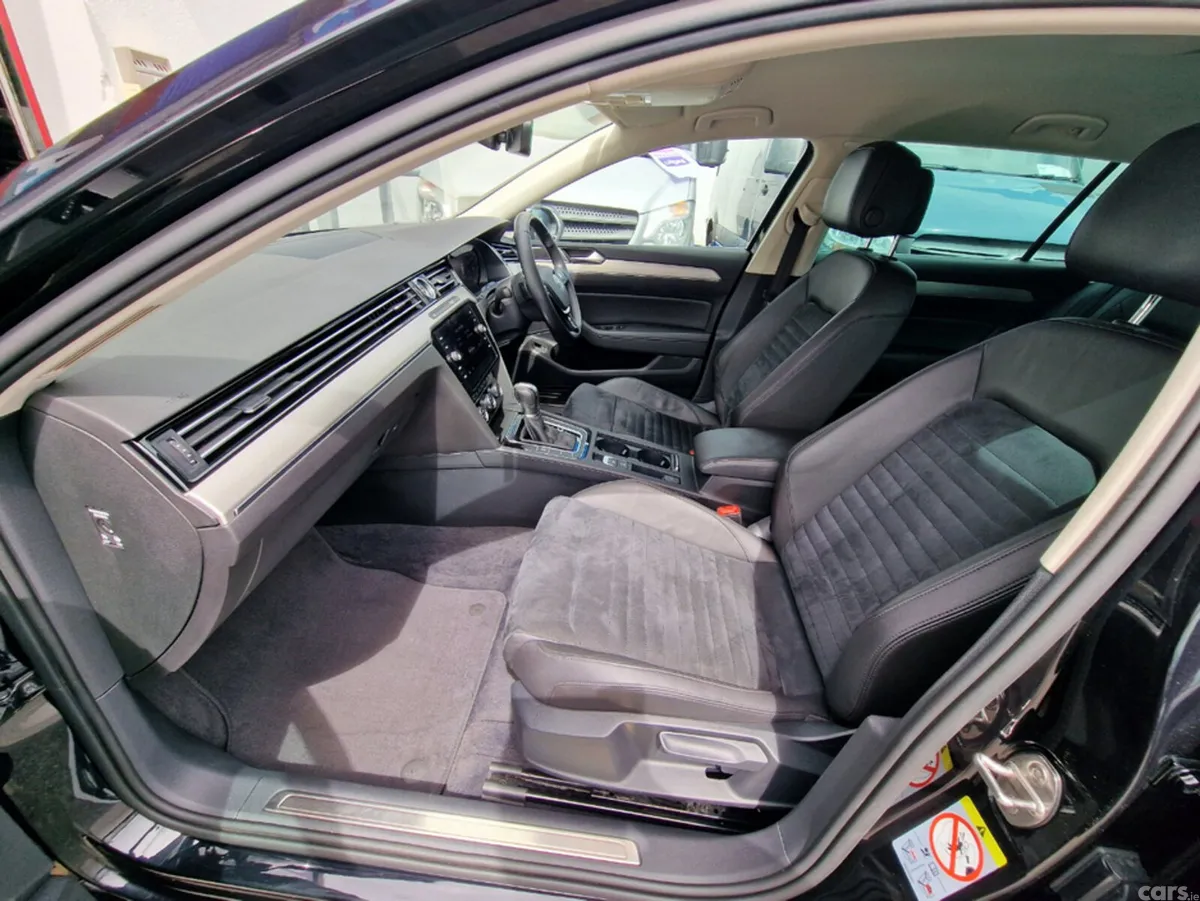 Volkswagen Passat Estate, Diesel, 2019, Black
