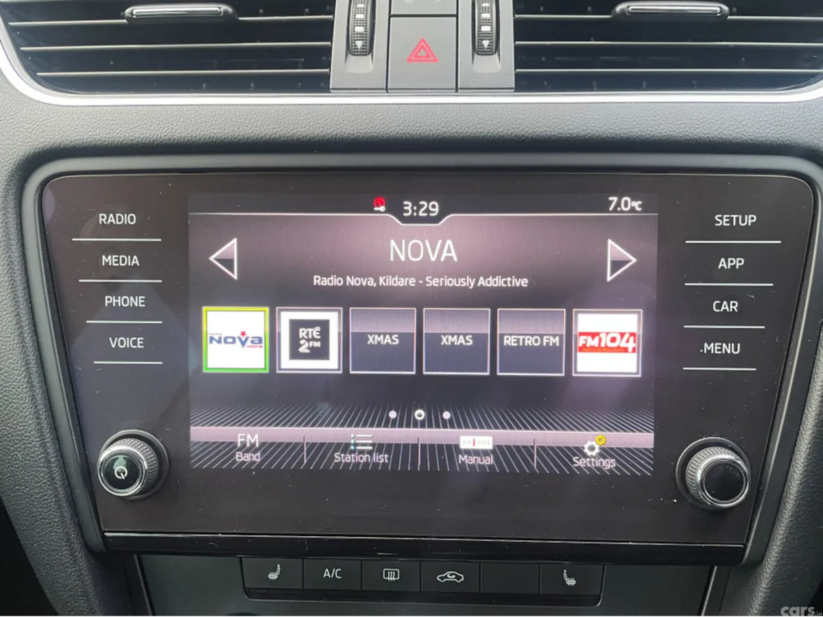 Skoda Octavia Hatchback, Diesel, 2019, Grey