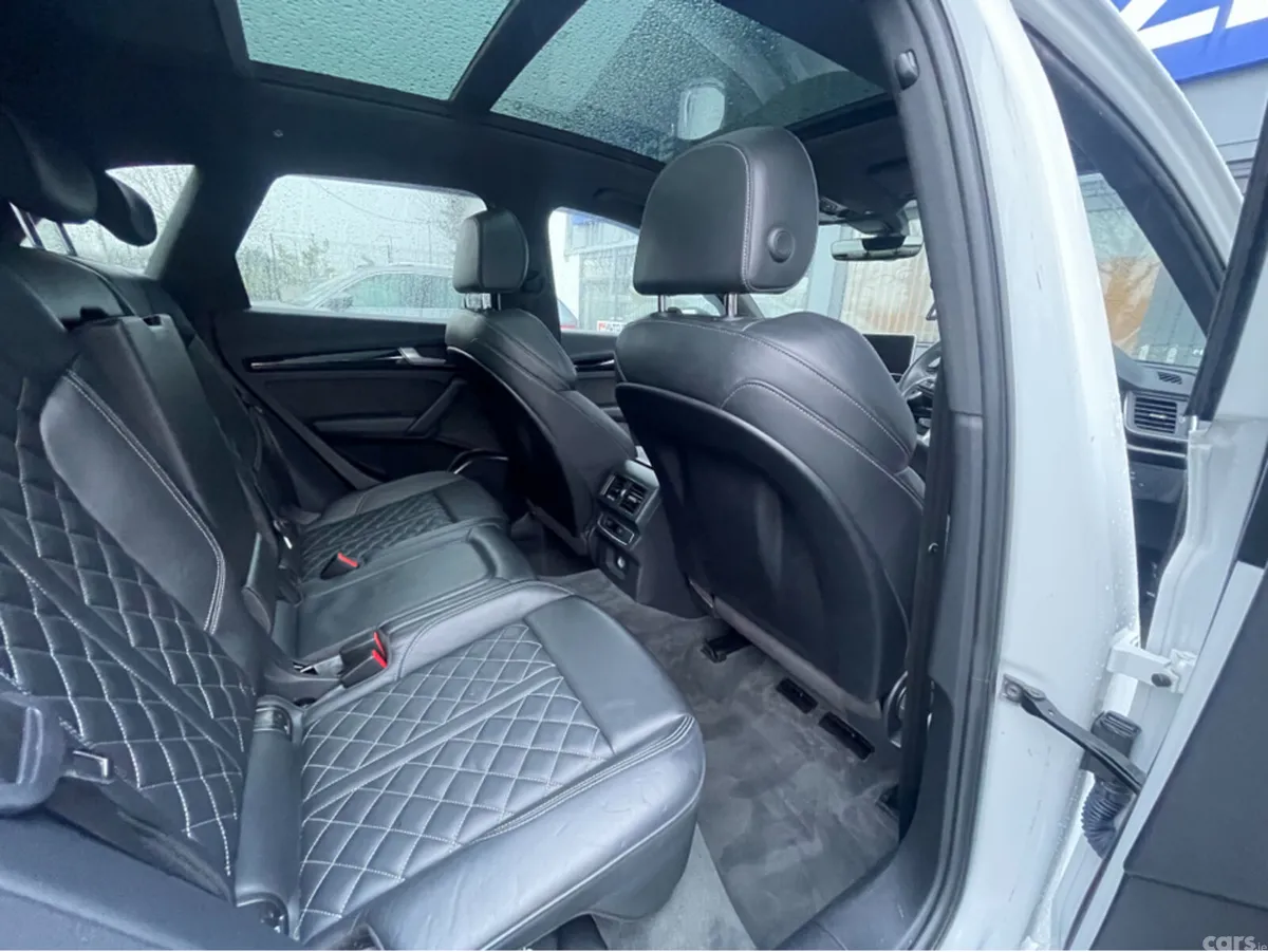 Audi Q5 SUV, Petrol Hybrid, 2020, White