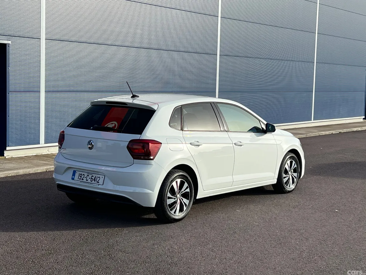 Volkswagen Polo Hatchback, Petrol, 2019, White