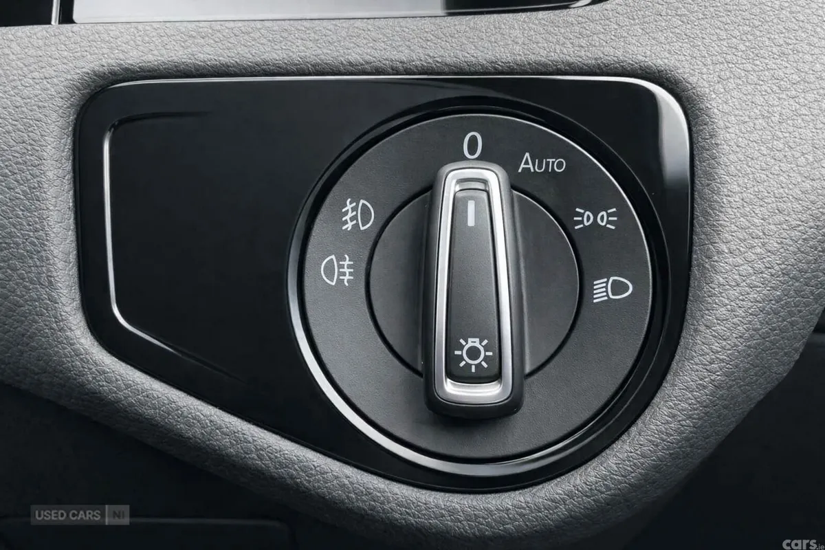 Volkswagen Golf , Petrol, 2013, White