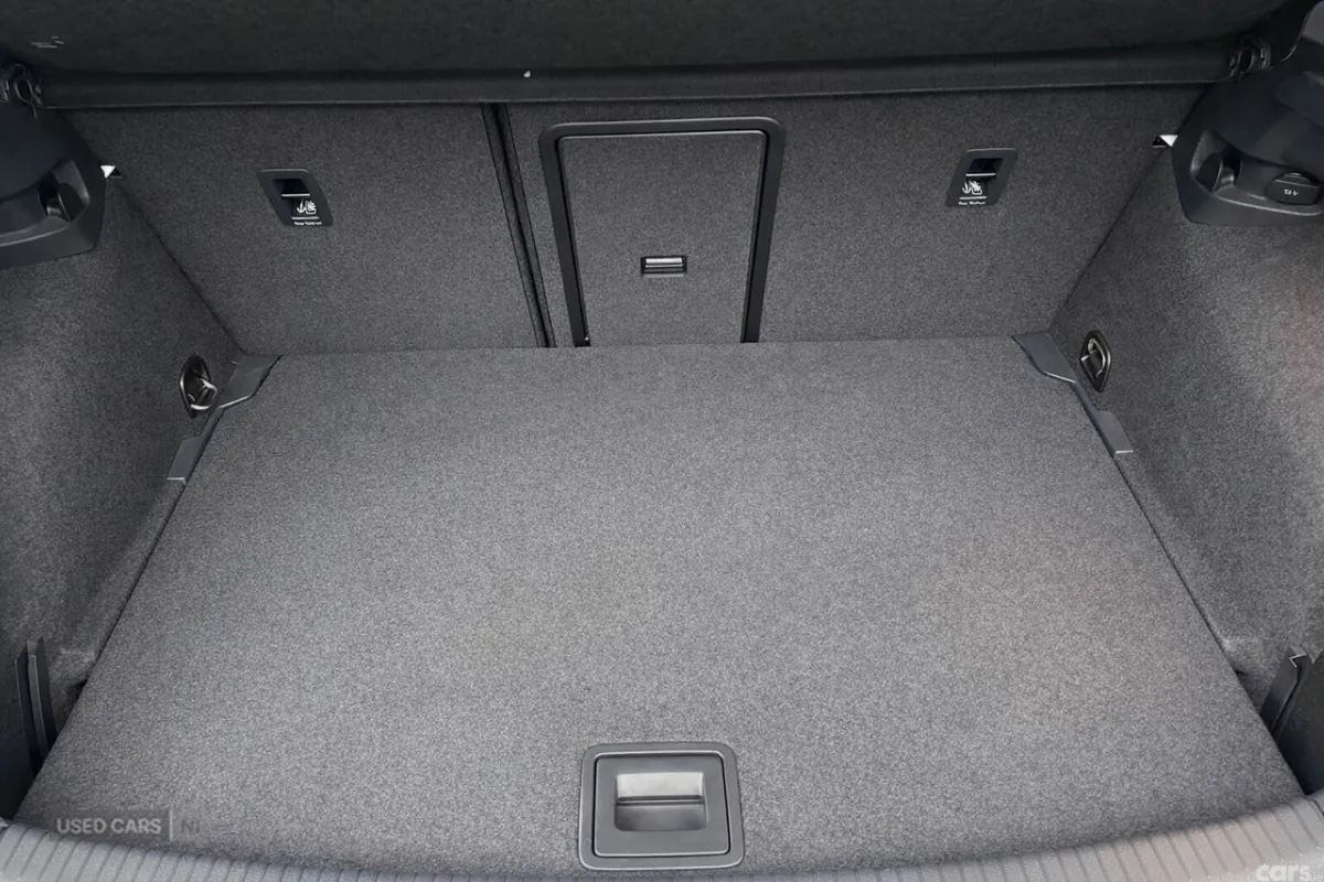 Volkswagen Golf , Petrol, 2013, White