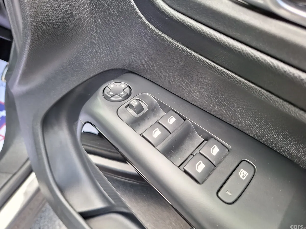 Citroen C5 Aircross MPV, Diesel, 2023, Grey