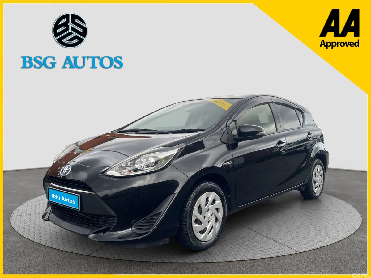 Toyota Aqua Hatchback, Petrol Hybrid, 2018, Black