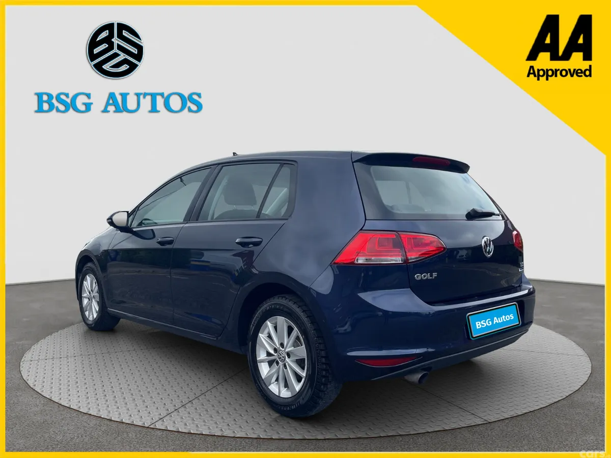Volkswagen Golf Hatchback, Petrol, 2015, Blue