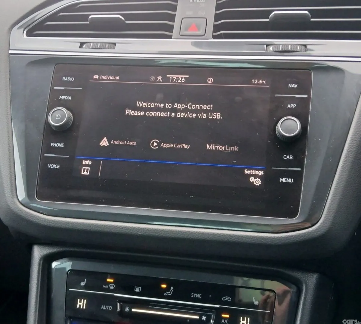 Volkswagen Tiguan SUV, Diesel, 2023, Blue