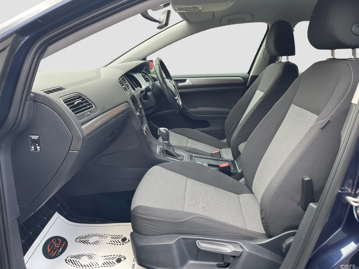 Volkswagen Golf Hatchback, Petrol, 2015, Blue